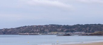 441-Apartment on the edge of CAROUAL beach.