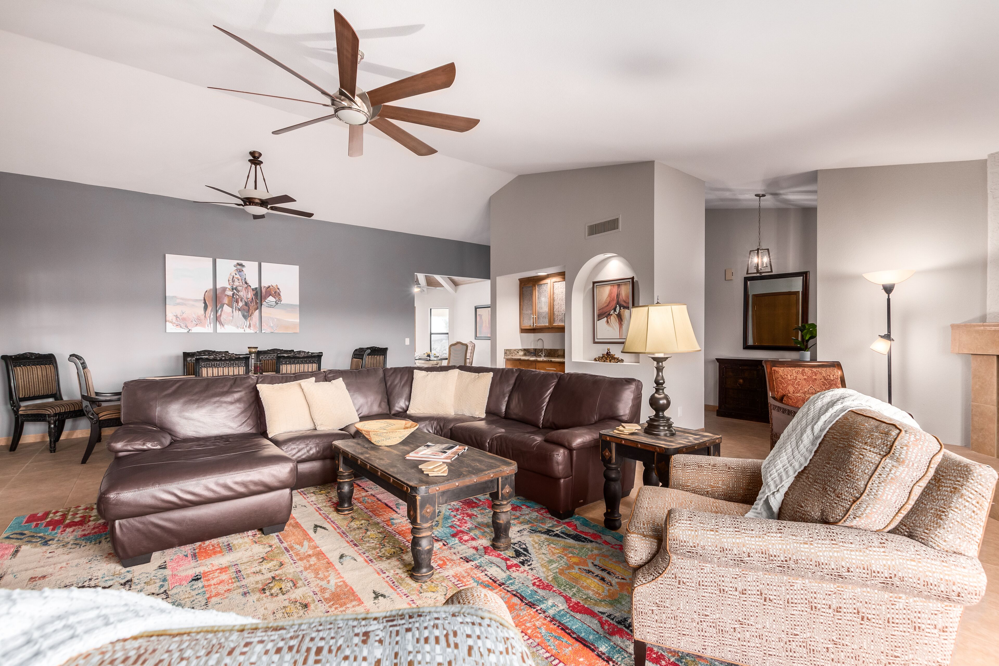 Epic Views! Fountain Hills Fabulous! Sparkling Heated Pool! Sleeps 8!