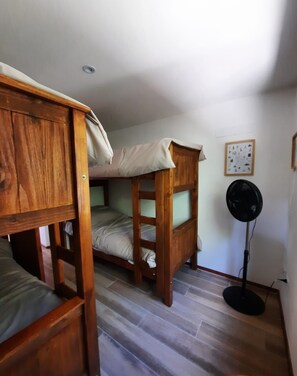 2 bedrooms