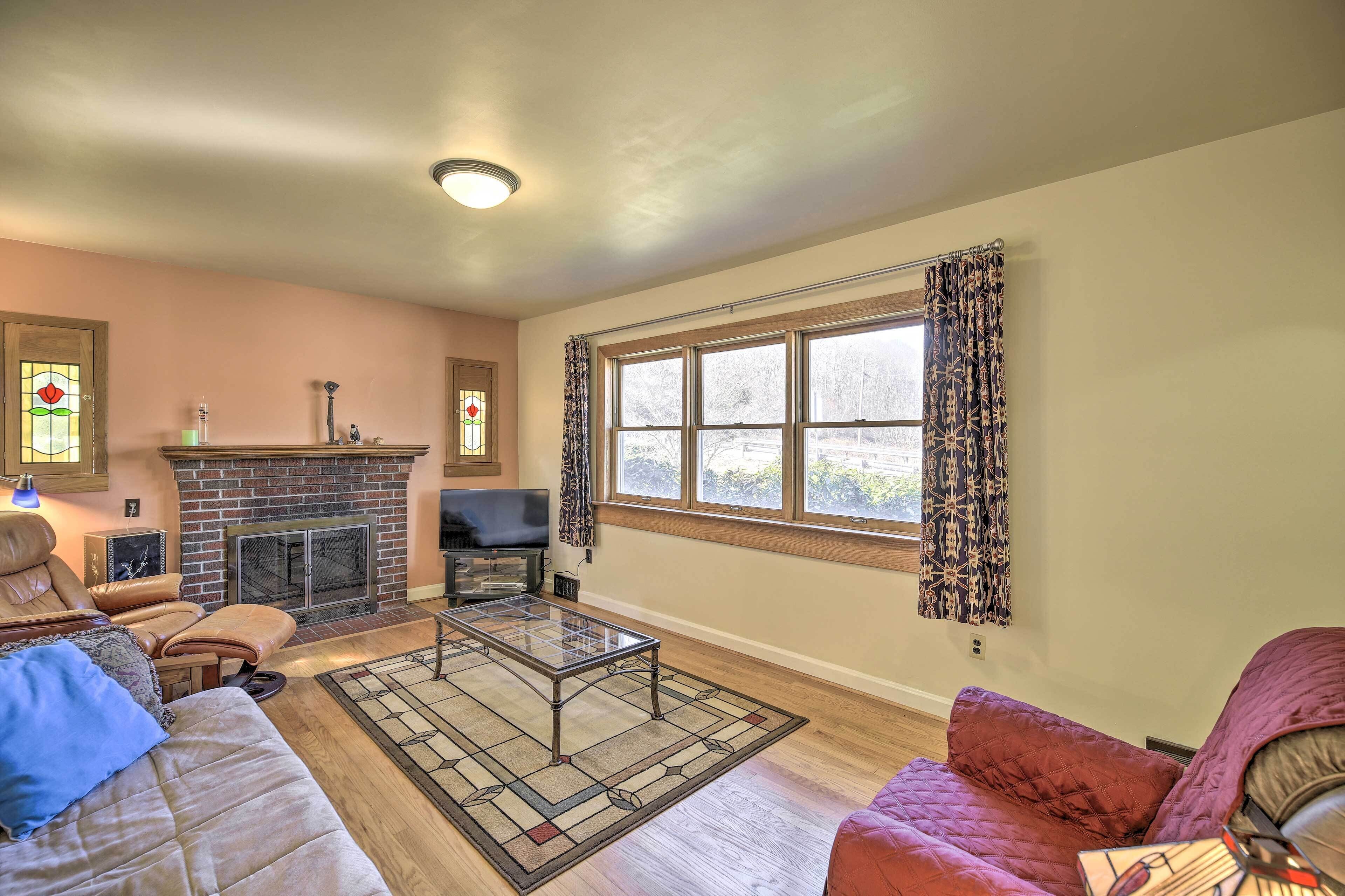 Quaint Creekside Home w/ Spacious Deck & Yard