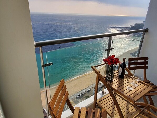 Basic Room, 1 Bedroom (1903HO (Ocean view)) | Free WiFi - Sokcho Summit Haebyun Pension (Sokcho)