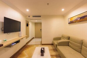 Room - Silver Lake Hotel (Zhuhai Jinwan Airport) (Zhuhai)