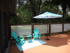 Terrace/patio - Cozy & stylish cottage w/pool, St. Augustine (Elkton)