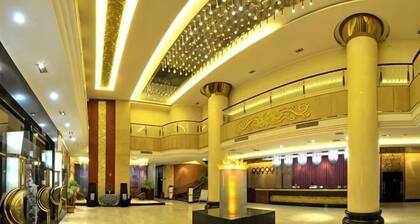 Deyuan Hotel (Shaoguan Nanhua Temple)