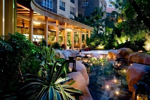 the First World Hotel (Songcheng Hangzhou Paradise Tourist Area)