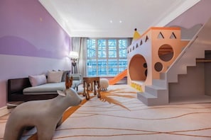 Cots/infant beds