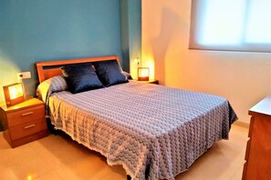 2 bedrooms, iron/ironing board
