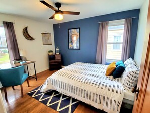 3 camere, una cassaforte in camera, una scrivania, ferro/asse da stiro