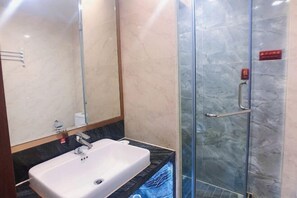 Bathroom - Longquan Hotel (Nandaqiao Flagship) (Haikou)