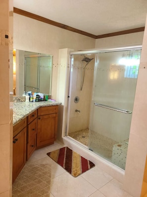 Shower - Lot 4 Negril Heights (Negril)