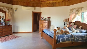 2 bedrooms - Lot 4 Negril Heights (Negril)