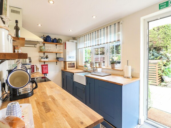 Cottage | Interior
