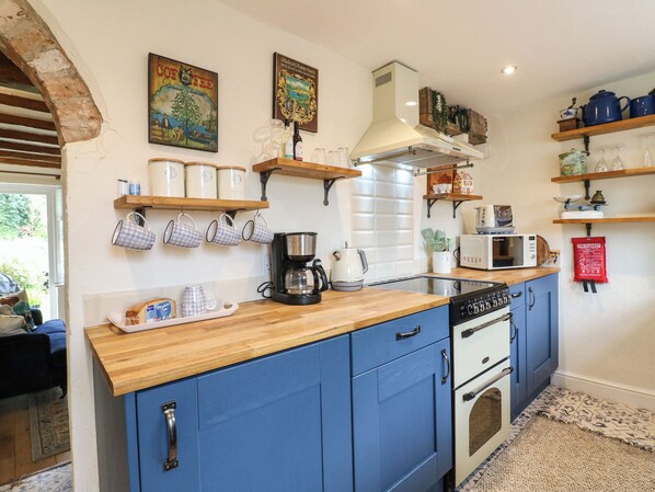 Cottage | Interior