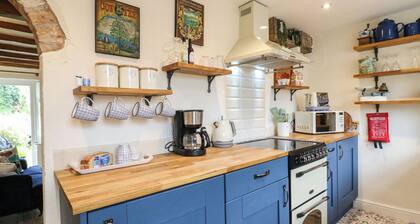 Periwinkle Cottage