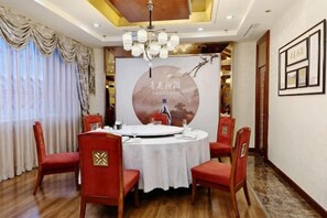 Unclassified image, 2 of 75, button - Xingya Mingdu Hotel (Jinzhong)