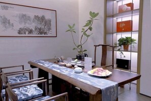 Unclassified image, 3 of 75, button - Xingya Mingdu Hotel (Jinzhong)