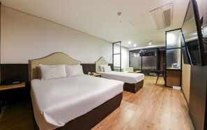 ห้องพัก (Twin Suite room) | 1 ห้องนอน, Wi-Fi ฟรี, ผ้าปูที่นอน