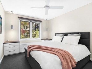 2 bedrooms, desk, iron/ironing board, free WiFi - Manly - Free parking, WIFI, Office, Pool, Coffee Machine (Sydney)