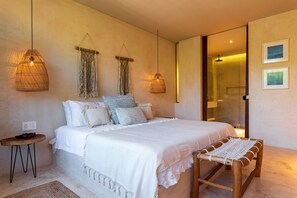 3 bedrooms, iron/ironing board, WiFi, bed sheets - 3 Bed Apartment Sleeps 6 - Private Pool & Hot Tub (Tulum)