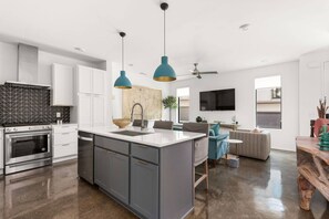 Fridge, microwave, dishwasher, coffee/tea maker