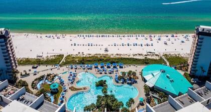 Sandy Toes, Salty Kisses: Your Perfect Beach Vacay