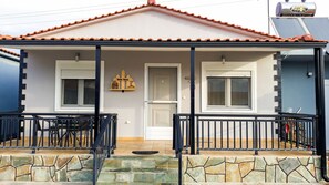 Façana frontal de l'allotjament