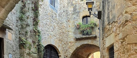 Enceinte de lâhĂ©bergement