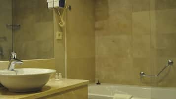 Rainfall showerhead, hair dryer, towels, soap