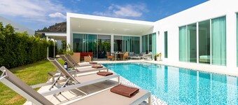 現代四臥室泳池別墅 PMK-A2