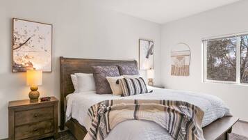 2 sovrum, strykjärn/strykbräda, resesäng och wi-fi