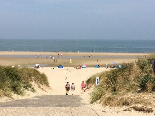 5 Minutes' walk from the beach on Lake Veere, child-friendly and a nice garden