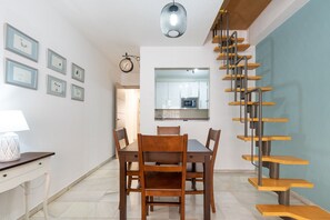 Dining - Apartment La Pampa with A/C & Wi-Fi (Málaga)