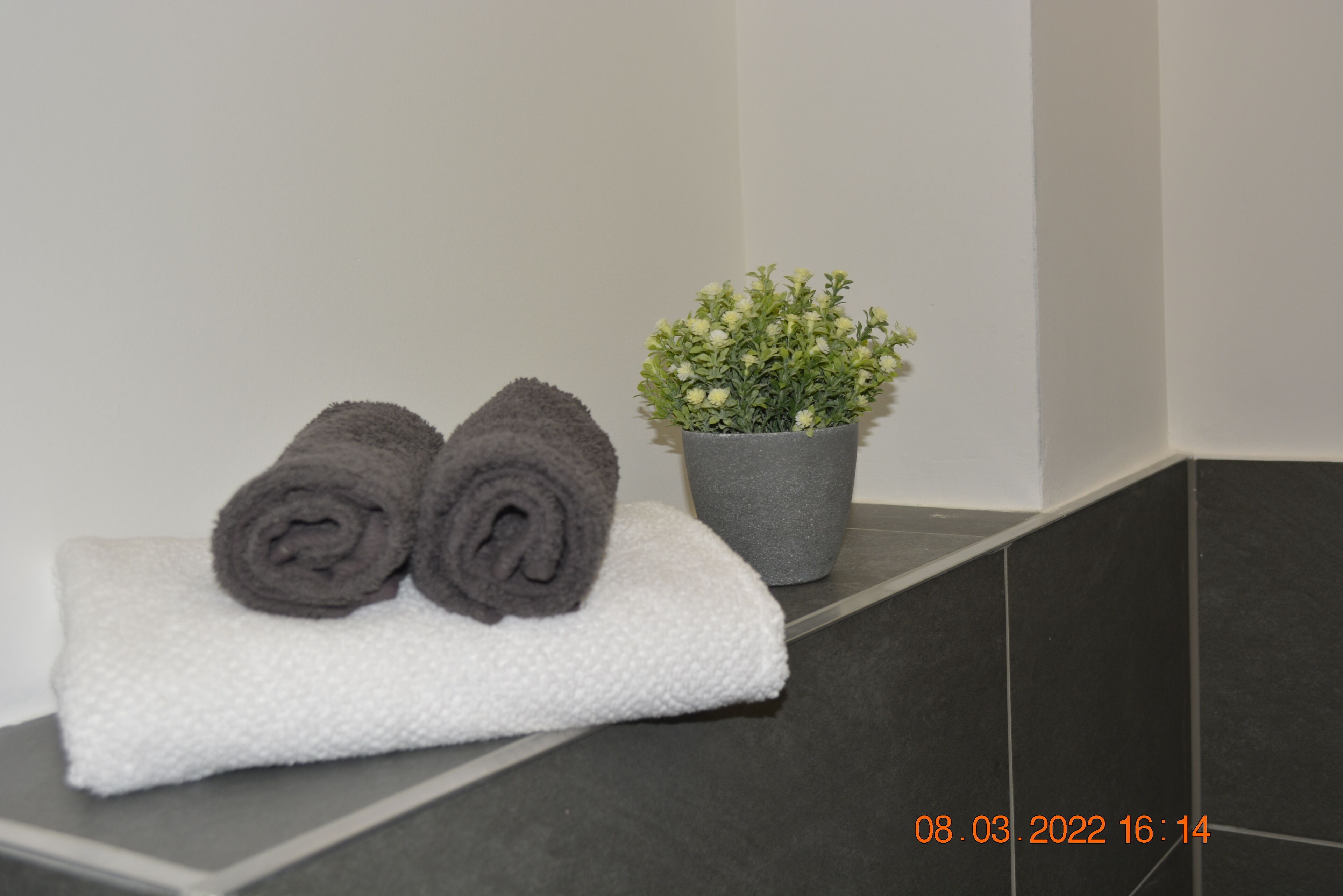 cozy newly built basement holiday home.  Close to town and yet idyllic