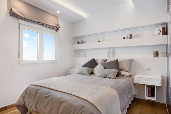 3 bedrooms, free WiFi, bed sheets