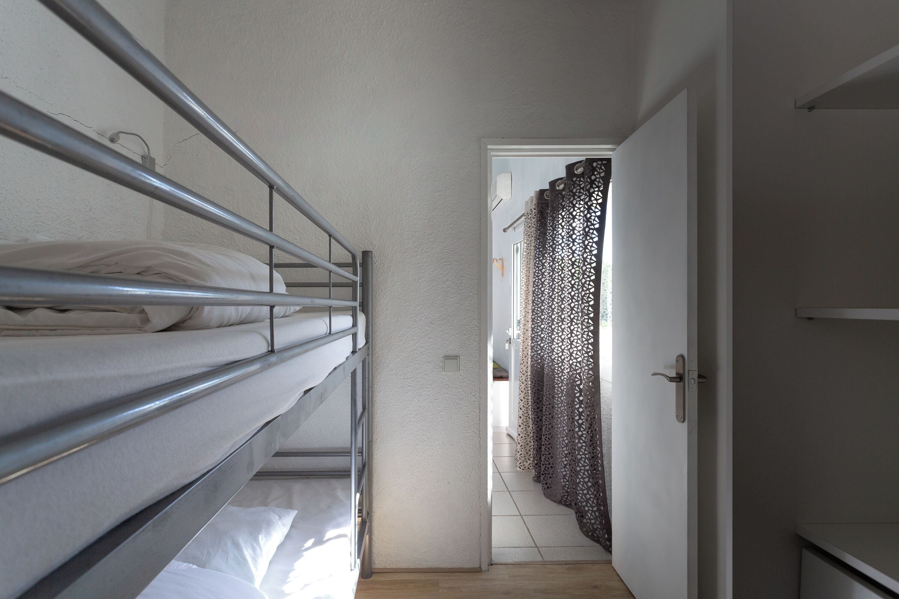 2 sovrum, strykjärn/strykbräda, gratis wi-fi och sängkläder