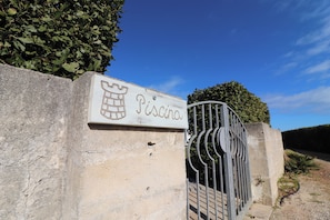 Dettaglio esterni