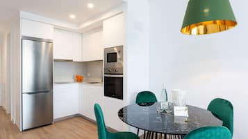 2 bedrooms, premium bedding, down duvets, Select Comfort beds