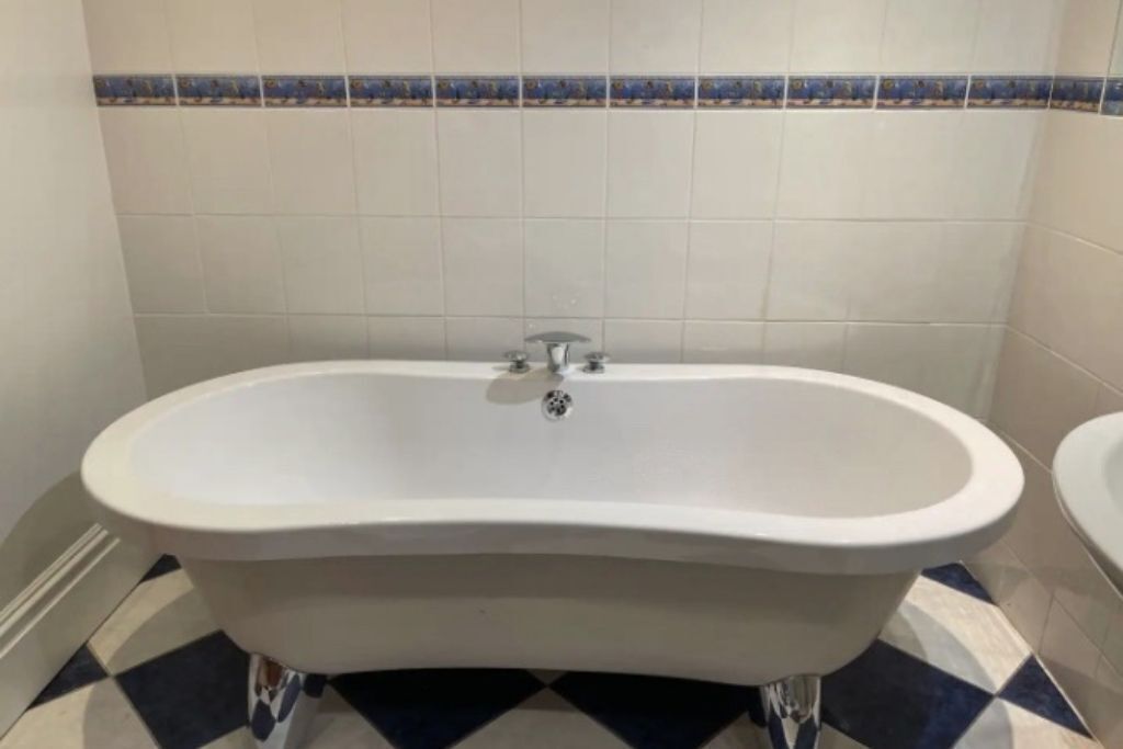 Luxury Cottage In Rural But Still Convenient Location