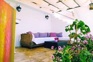 Interior - Efis Cottage by the Sea Fiskardo (Αγία Ευφημία)