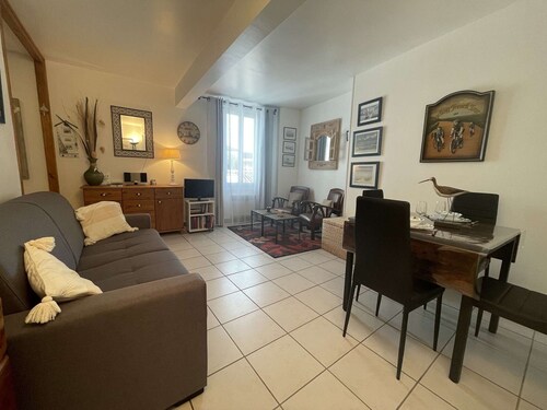 Quiet studio in Saint-Martin-de-Ré near the port