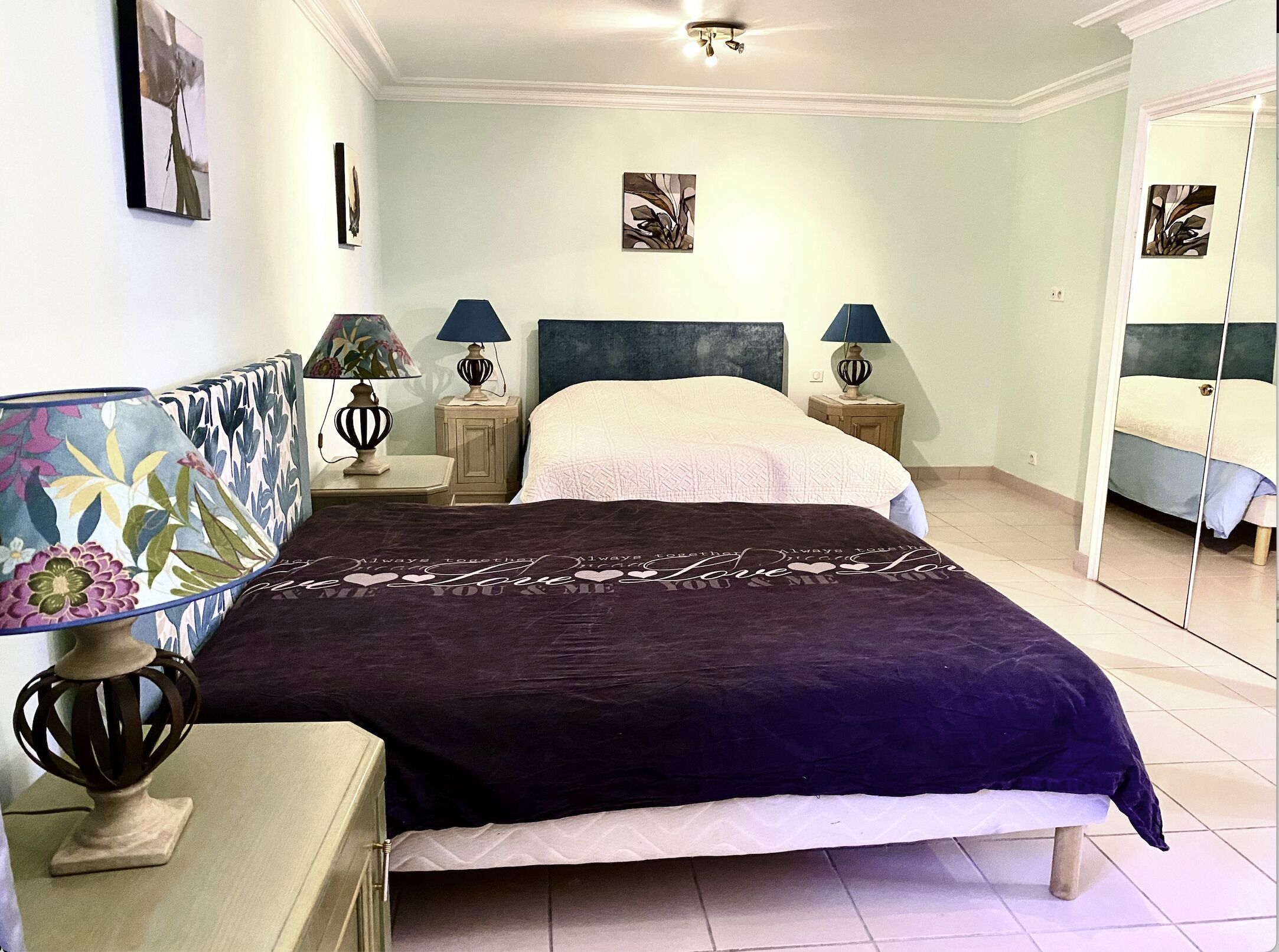 Beautiful location villa apartment full foot