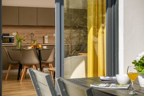 Dining - Villa Dora - Apartment 2 "Gold" with terrace and barbecue (Pula)