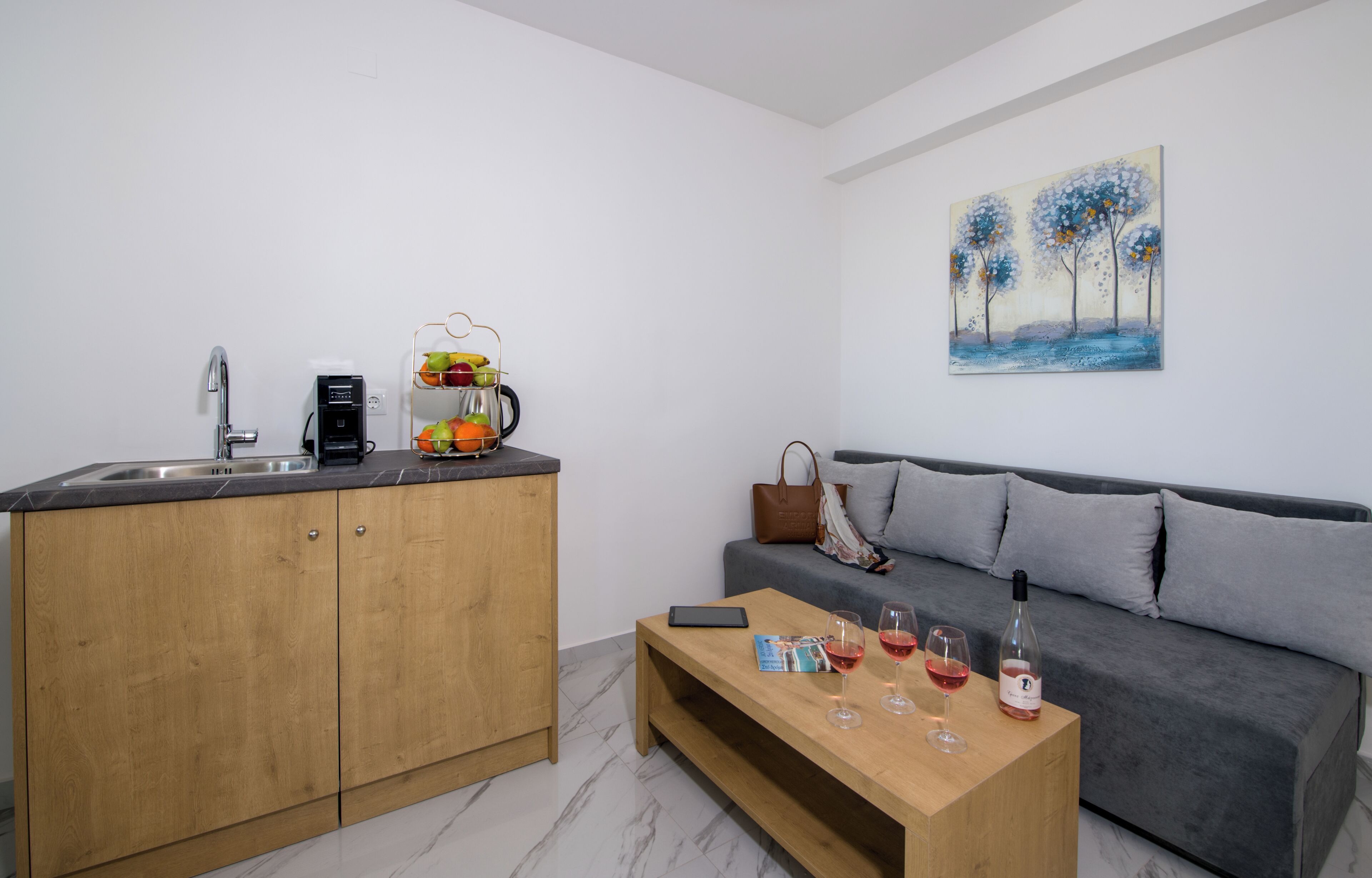 Photo - Deluxe City Hotel