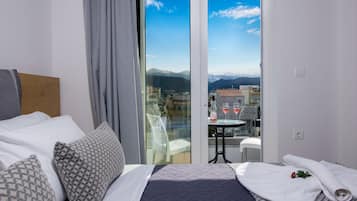 In-room safe, laptop workspace, blackout curtains, iron/ironing board