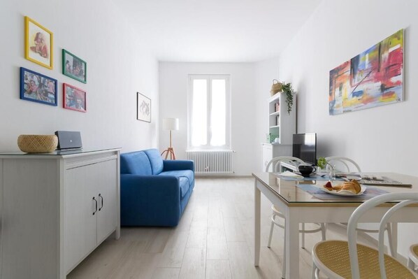 Apartment - HouSmart Vicolo Bolognetti (Bologna)