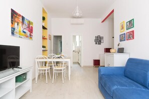 Apartment | Living room