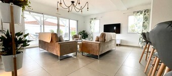 VILLA DU PRAT A colorful residence.