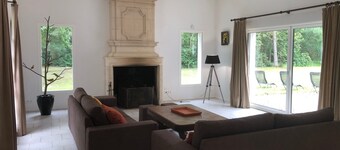 Sologne, large villa amid woods and ponds