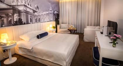 Hotel Passport