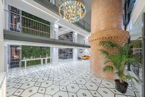 Reception - Pestana Douro Riverside - Preferred Hotels & Resorts, Lifestyle (Gondomar)